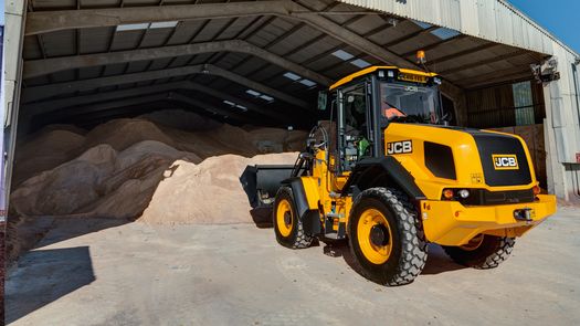 411 Wheel Loader (Web Banner 16:9)