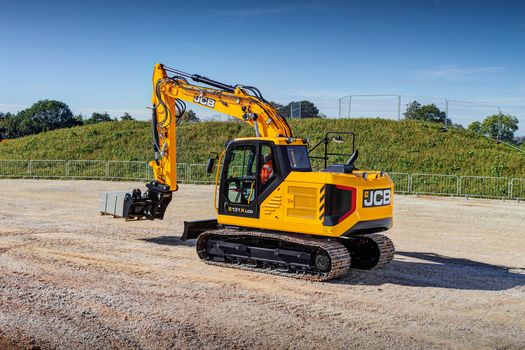 131X Hydraulic Tracked Excavator